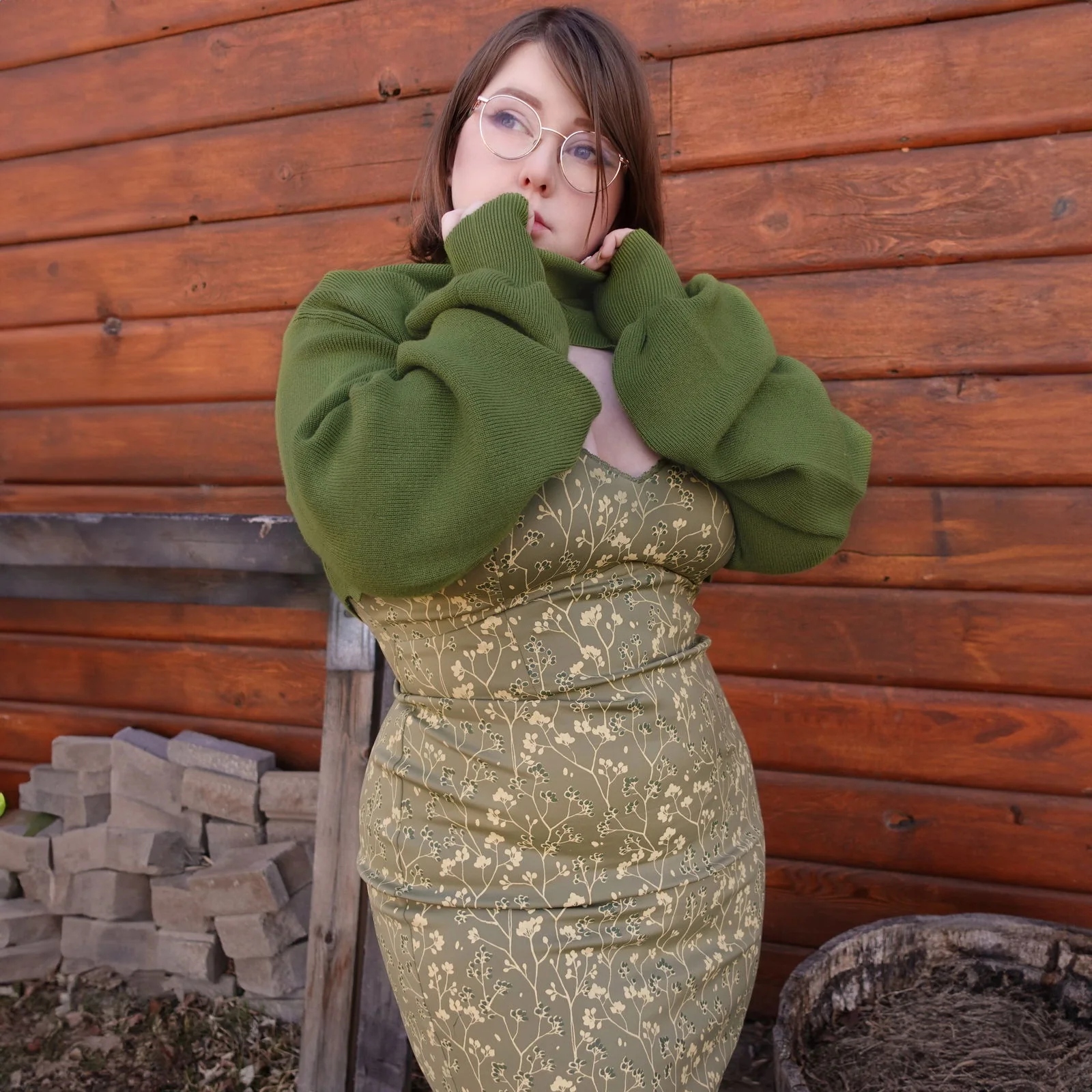 Cottage Bodycon (Green) - Image 11