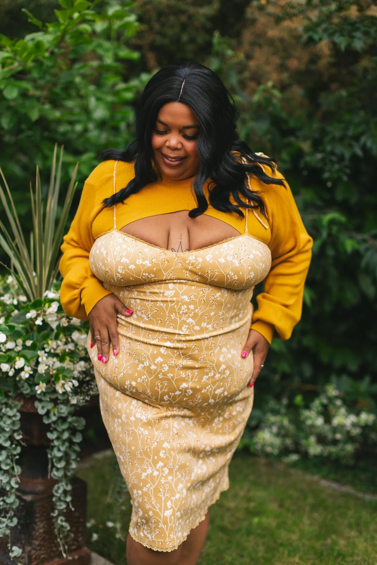 Cottage Bodycon Dress (Mustard) - Image 8