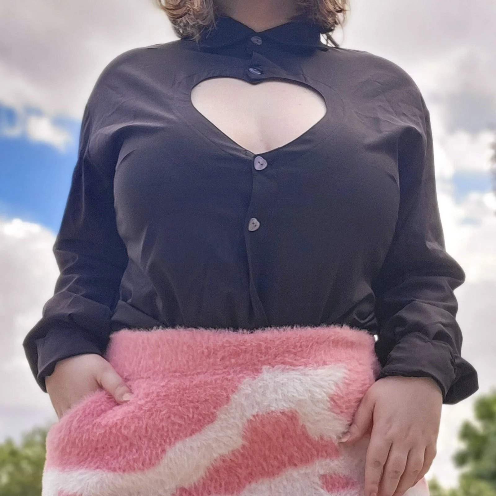 Shibuya's Heart Shirt (Black) - Image 12