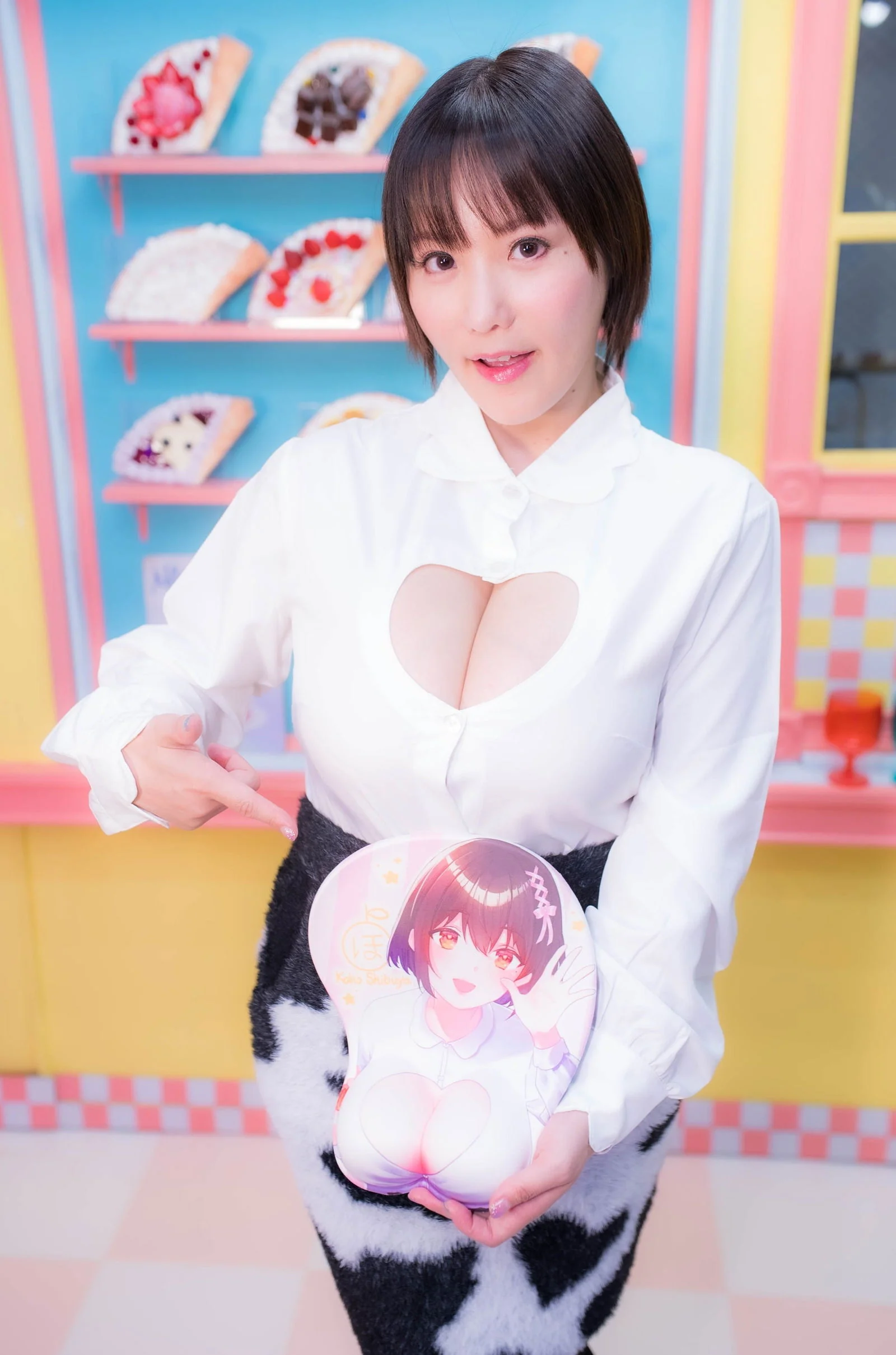Shibuya's Heart Shirt (White) - Image 6